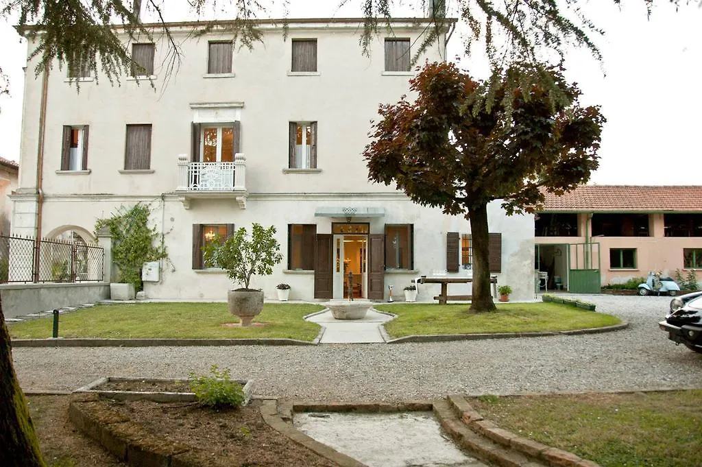 B&B Gaia Portobuffolè Bed & Breakfast