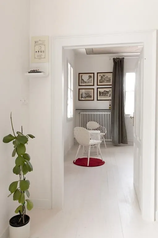 B&B Gaia Portobuffolè 0*,